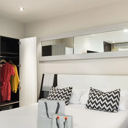Petit Palace Triball Hotel Madrid