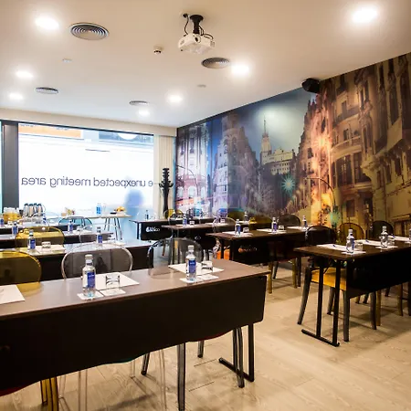 Indigo - Gran Via By Ihg Hotel