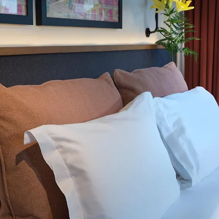 Hotel H10 Tribeca 4*