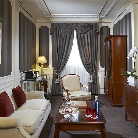 Hotel Fenix Gran Melia - The Leading Of The World