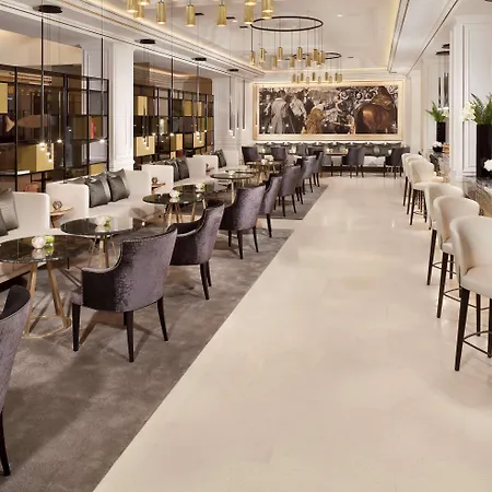 Palacio De Los Duques Gran Melia - The Leading Of The World
