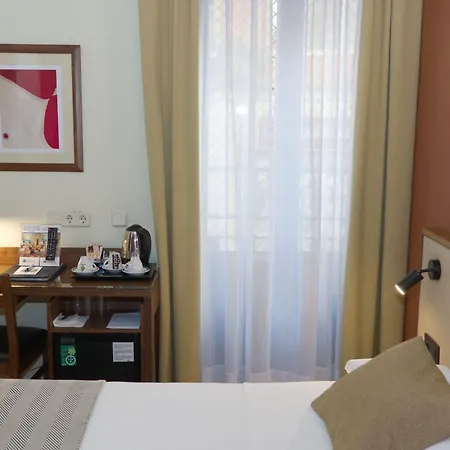 Condes Hotel