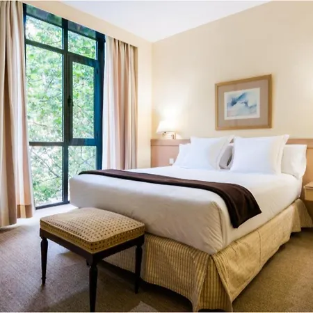 Espahotel Plaza Basilica Aparthotel