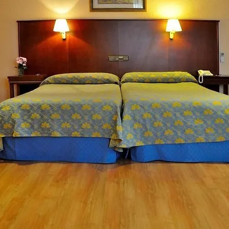 Hotel Cason Del Tormes By Happyculture 3*