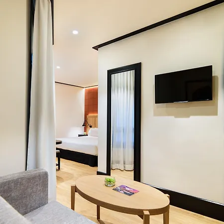 H10 Puerta De Alcala Hotel Madryt