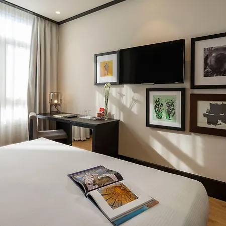 H10 Puerta De Alcala Hotel