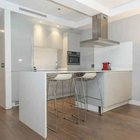 Smartrental Collection Centric Ii Madrid