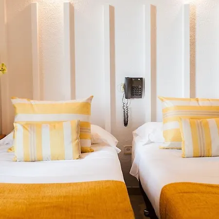 Josefina Hostal Madrid