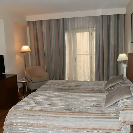 Aparto-hotel Rosales