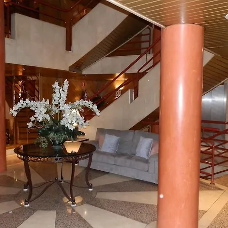 Aparto-hotel Rosales
