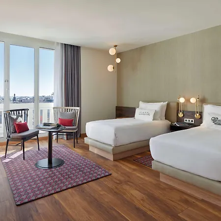 Hyatt Centric Gran Via Hotel 5*