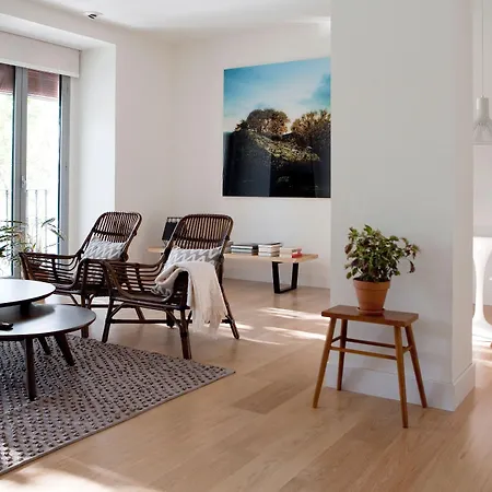 60 Balconies Art Apartment Madrid