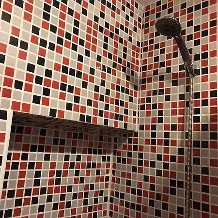 Apartamento En Barrio Multicultural Lavapies Apartment *
