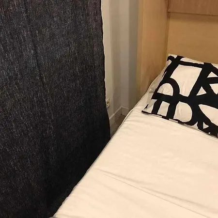 Apartamento En Barrio Multicultural Lavapies Apartment