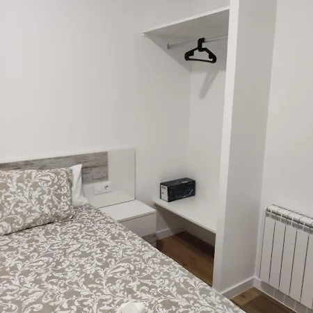 Garcia Noblejas Апартаменты *