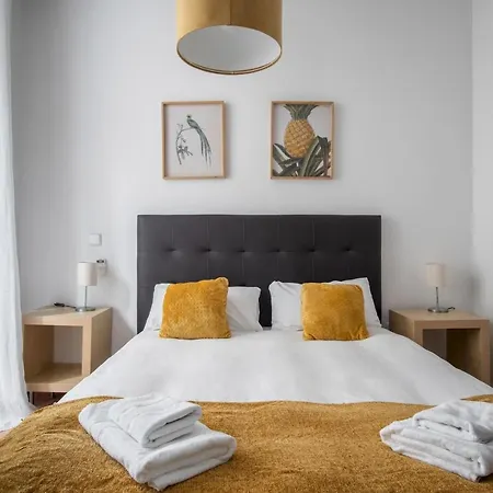 Appartamento 1 Bedrooms 1 Bathrooms Furnished - Cortes - Cozy- Mintystay