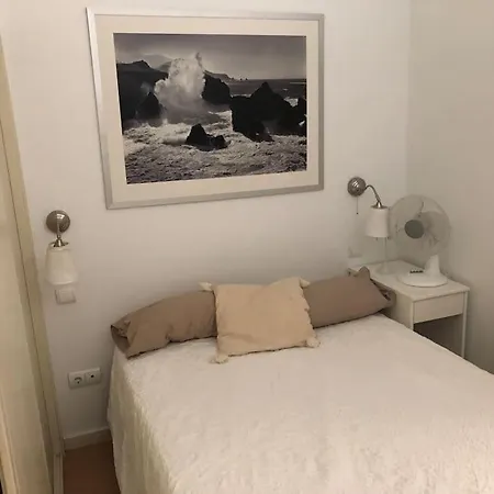 Apartment Cuesta Sto Domingo, Vive El De Austrias *