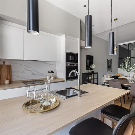Apartment Totec Ventures Madrid