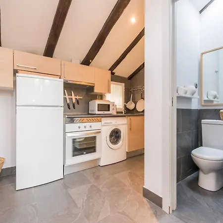 Bohemian 2bedroom Attic In Lavapies Madrid