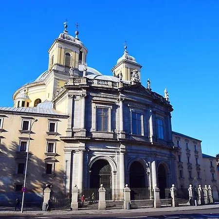Apartamento Estudio En Palacio La Latina *