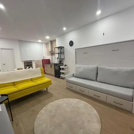 Lejlighed Estudio En Palacio La Latina Madrid
