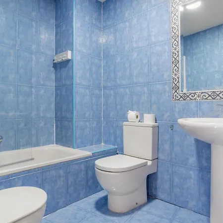 2 Bedrooms 1 Bathroom Furnished - Center - Bright - Mintystay