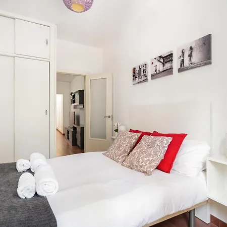 Apartamento Con Encanto En Lavapies Madrid