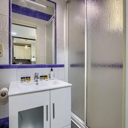 Charming Ferrocarril - * Madrid