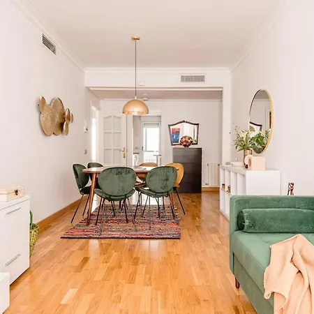 Beautiful Flat With Pool In The Center-s-marc * Madrid