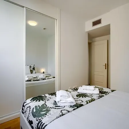Apartment Charming Airport Madrid
