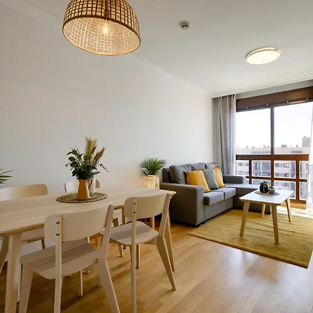Charming Airport Apartment Madrid