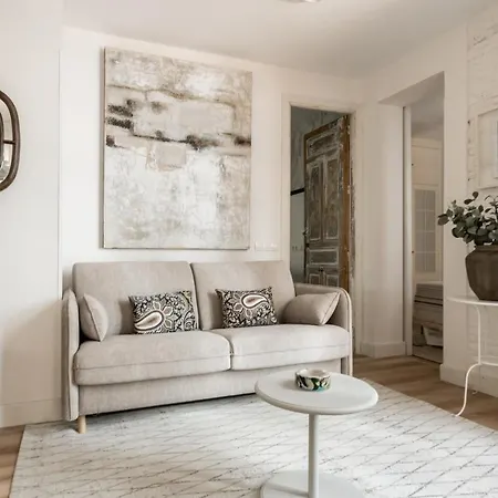 Apartment Bright Stylish - 1bedroom 1bathroom - Gran Via Madrid