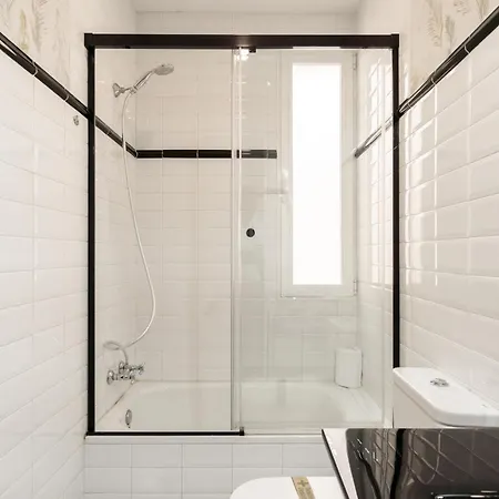 Bright Stylish - 1bedroom 1bathroom - Gran Via * Madrid