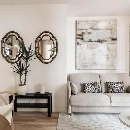 Bright Stylish - 1bedroom 1bathroom - Gran Via Apartment *
