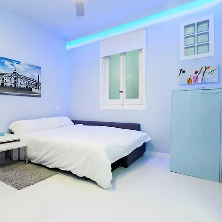 Apartment Charming Gran Via Luna *