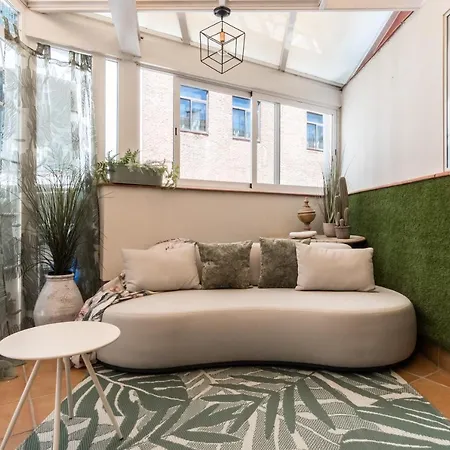 Bright Stylish - 1bedroom 1bathroom - Gran Via Apartment *