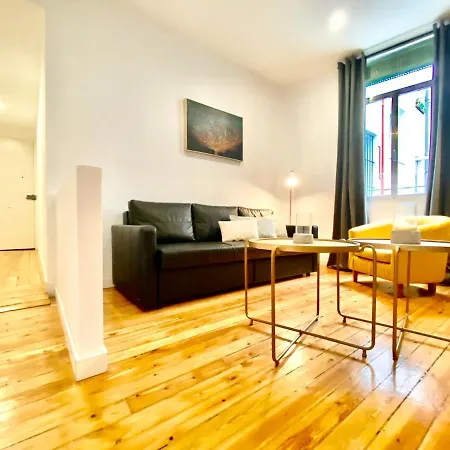 Charming Puerta De Toledo Iii Apartment
