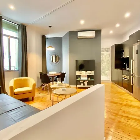 Charming Puerta De Toledo Iii Apartment *