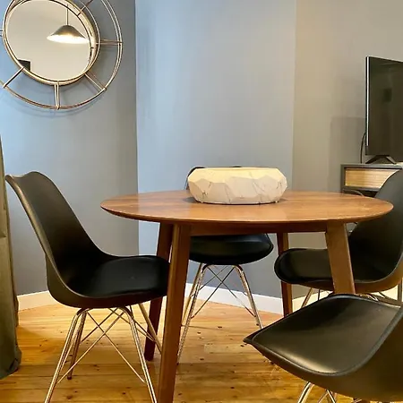 Charming Puerta De Toledo Iii Apartment