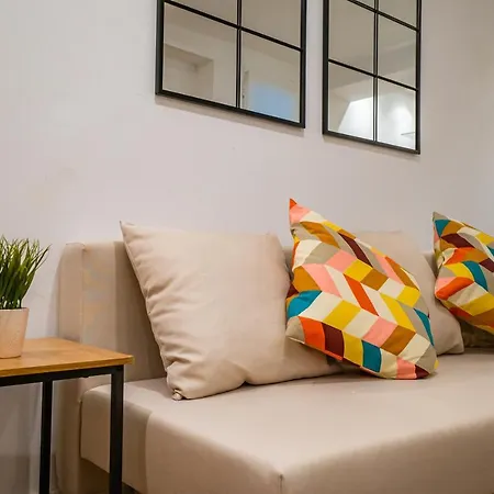Apartment Nuevo Anuncio En El Corazon Del Rastro De