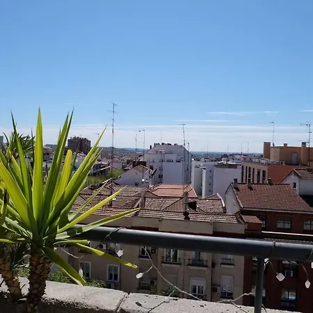 Apartment Paseo Acacias 8, Atico Con Terraza En Embajadores *