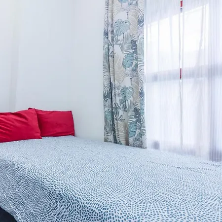 Bright Duplex For Families-vicalv