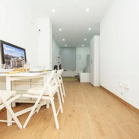 Estudio En Barrio La Latina