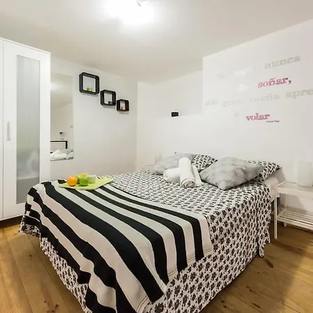 Studio 4 Puerta Del Sol Apartment Madrid