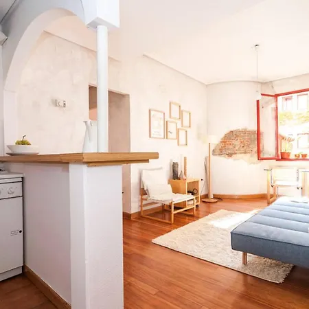 Apartment Peaceful 1bd In Conde Duque Madrid