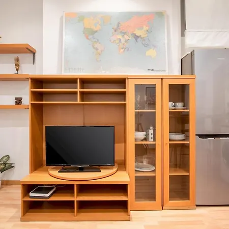 Cozy And Vintage - 1bed 1bath - Sol