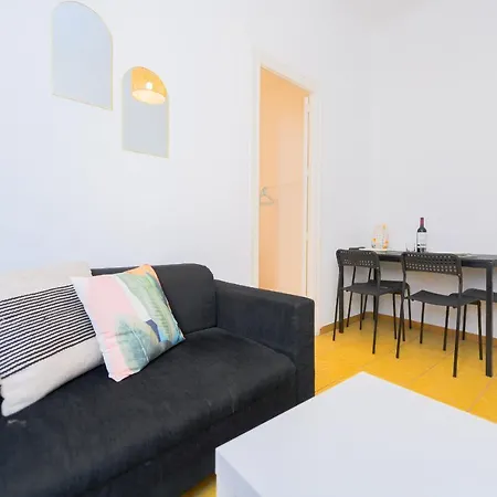 For Encantadora Vivienda Temporal De 3 En Ame49 *