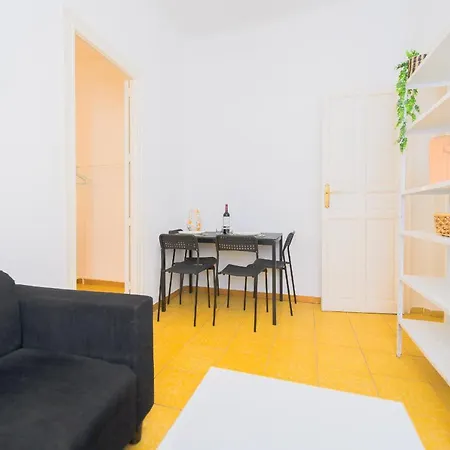 For Encantadora Vivienda Temporal De 3 En Ame49 Apartment *