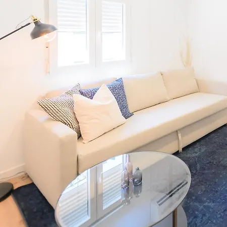 Apartment For Acogedor Temporal En Saz31