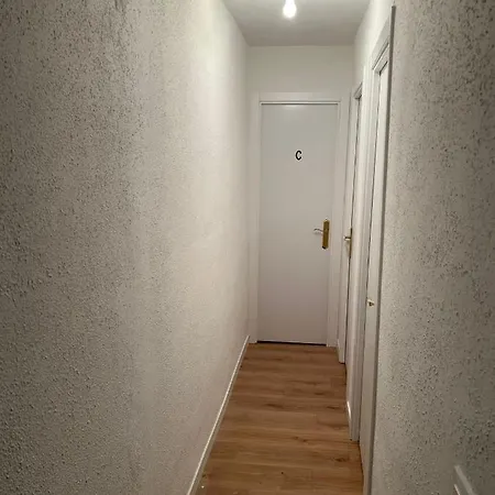 Basic Madrona Guest house Madrid